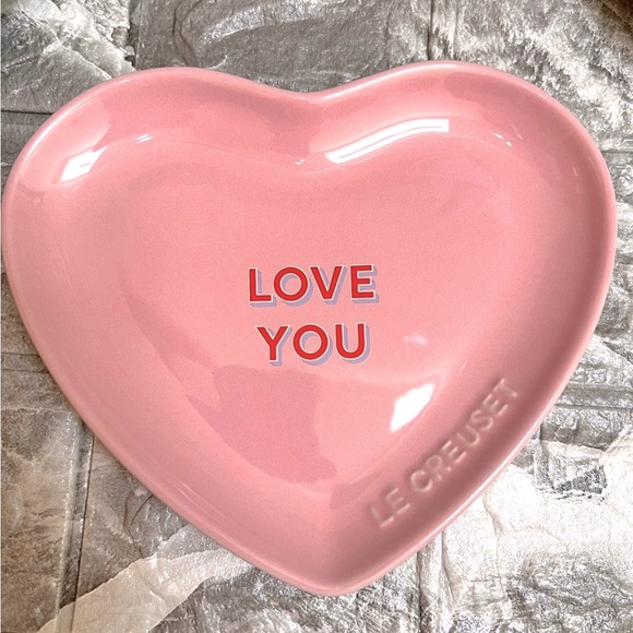 Le Creuset Heart Plate Set of 4 - Picture 7 of 9